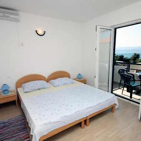 By The Sea Balica Rat, Omis - 4868 Celina